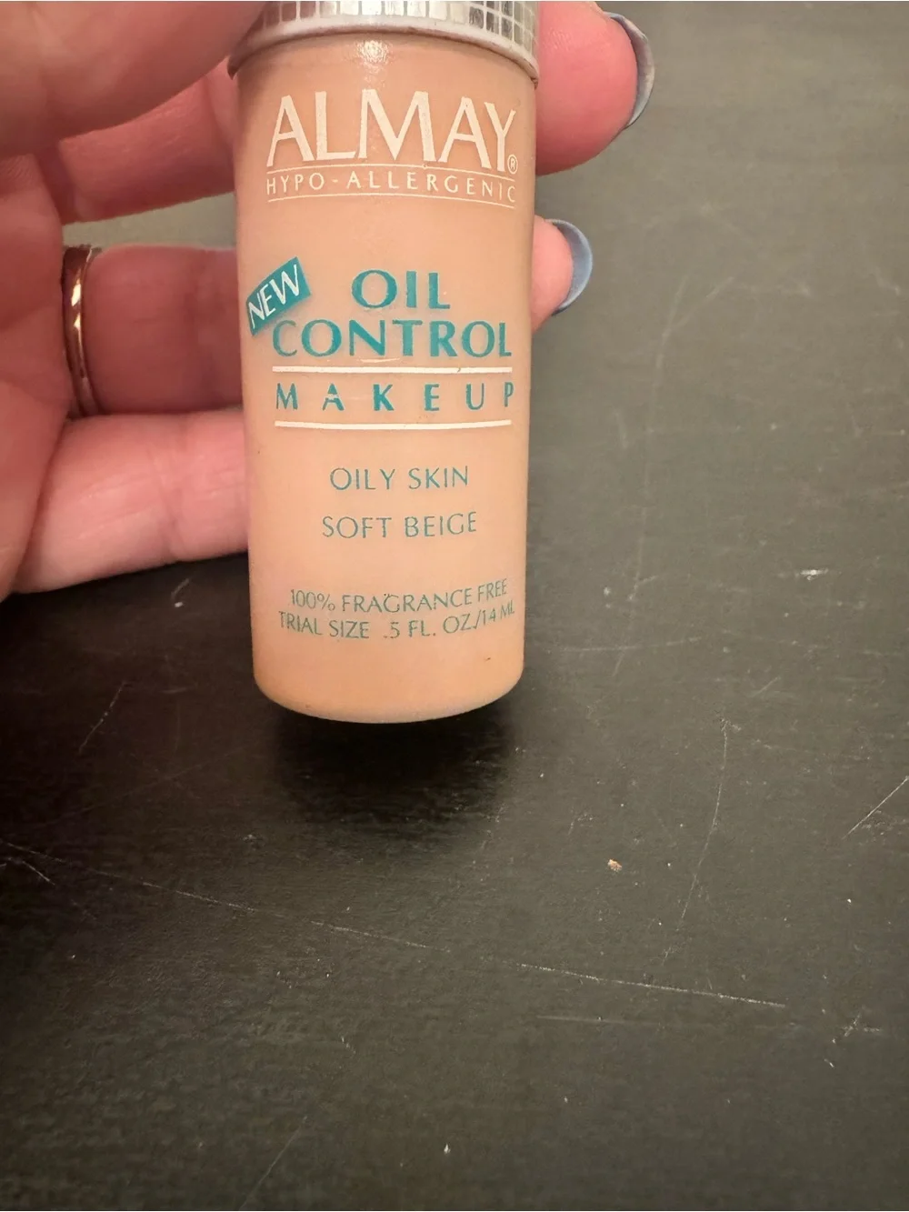 Vintage 1989 Almay Oil Control Liquid Foundation Oily Skin Soft Beige .5oz Trial